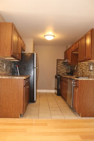 30 Woodland Street 5B, Hartford, CT 06105