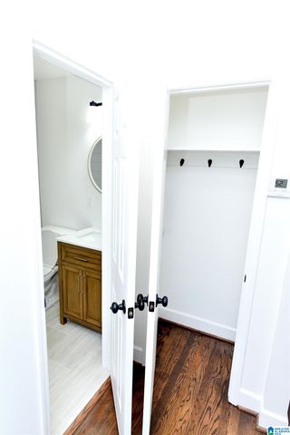 2019 HOLLINS DRIVE, Birmingham, AL 35205