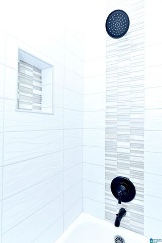 2019 HOLLINS DRIVE, Birmingham, AL 35205