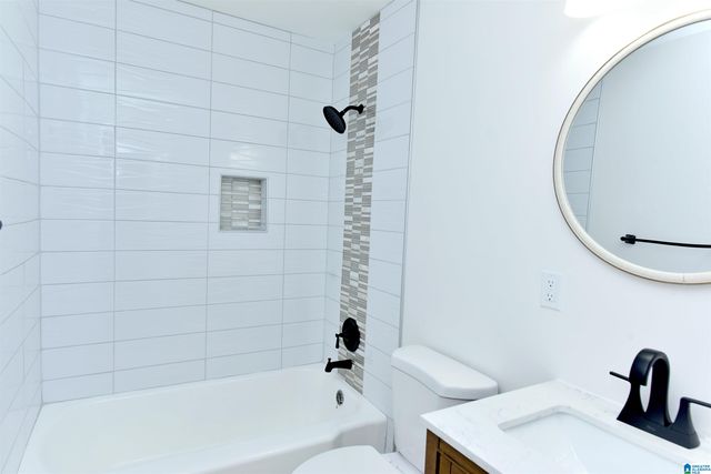 2019 HOLLINS DRIVE, Birmingham, AL 35205