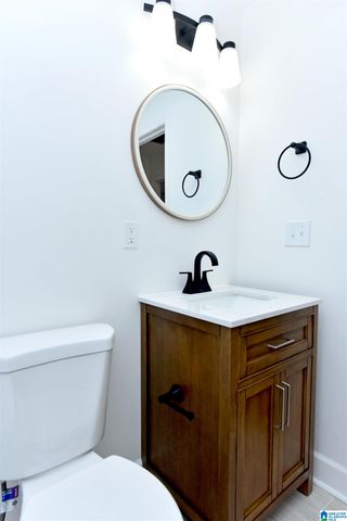 2019 HOLLINS DRIVE, Birmingham, AL 35205