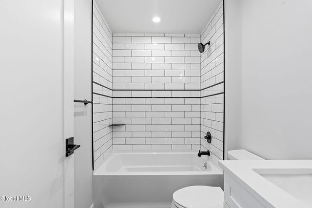 14 Footpath Way, Lake George, NY 12845