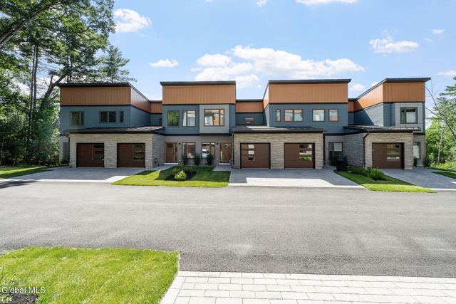 14 Footpath Way, Lake George, NY 12845