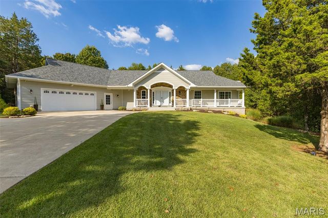 5753 Forest Drive, Hillsboro, MO 63050
