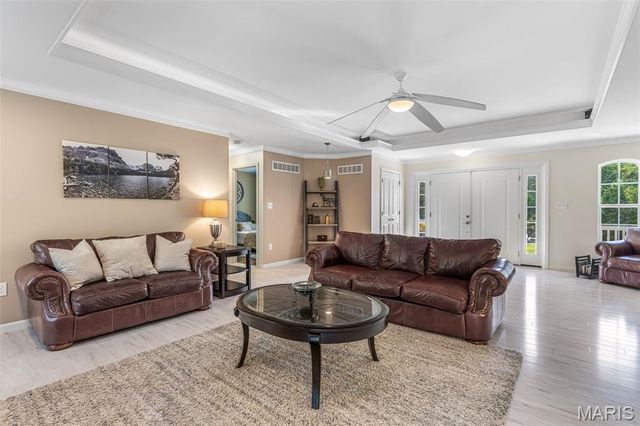 5753 Forest Drive, Hillsboro, MO 63050