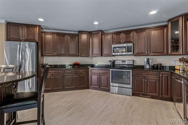 5753 Forest Drive, Hillsboro, MO 63050