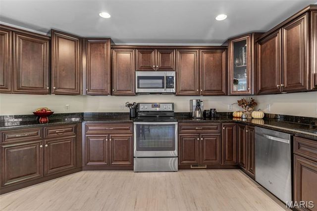 5753 Forest Drive, Hillsboro, MO 63050