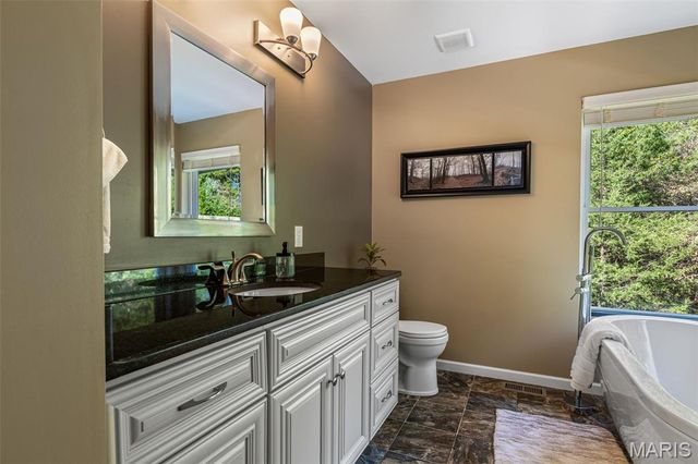 5753 Forest Drive, Hillsboro, MO 63050