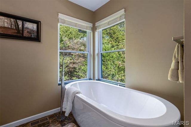 5753 Forest Drive, Hillsboro, MO 63050