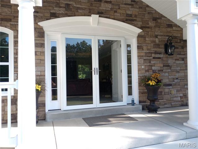 5753 Forest Drive, Hillsboro, MO 63050