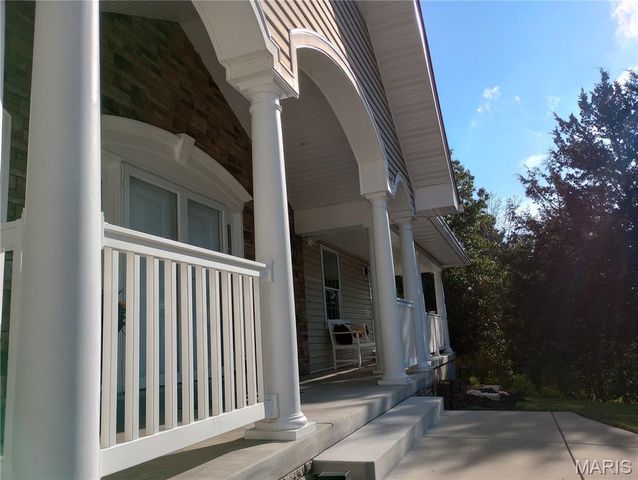5753 Forest Drive, Hillsboro, MO 63050