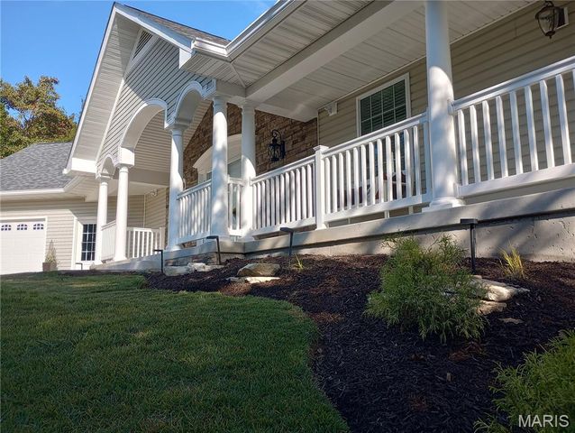 5753 Forest Drive, Hillsboro, MO 63050