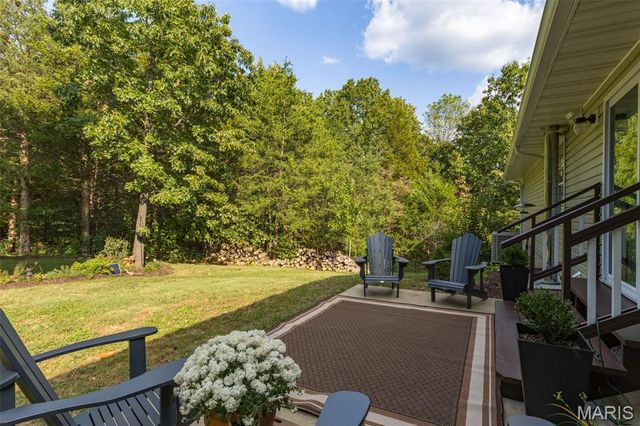 5753 Forest Drive, Hillsboro, MO 63050