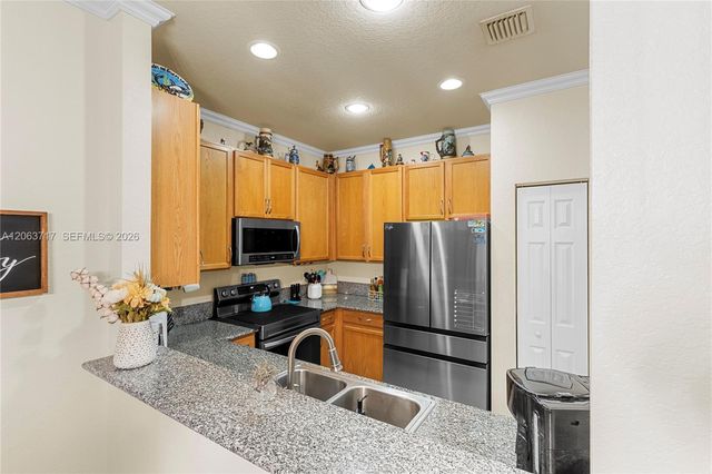 9052 Plymouth Place 9052, Tamarac, FL 33321