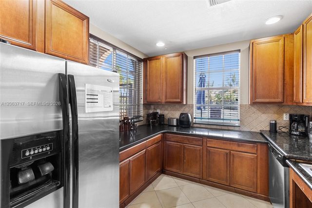 9052 Plymouth Place 9052, Tamarac, FL 33321