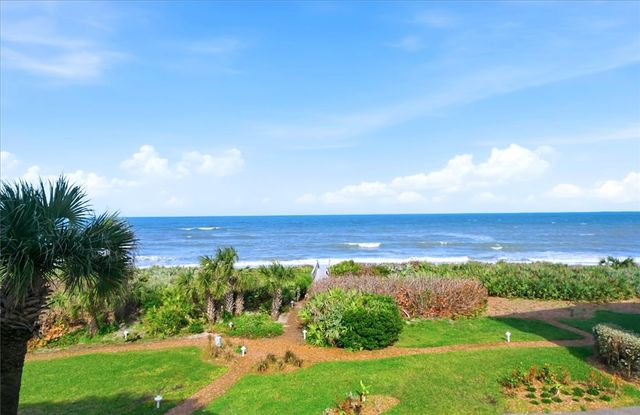 8814 S Sea Oaks Way 304, Vero Beach, FL 32963