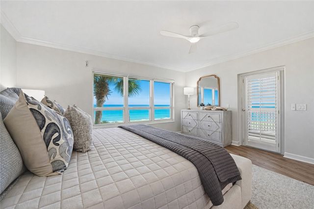 8814 S Sea Oaks Way 304, Vero Beach, FL 32963