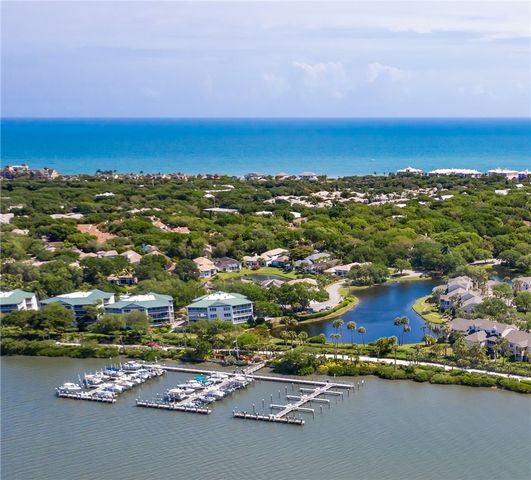 8814 S Sea Oaks Way 304, Vero Beach, FL 32963