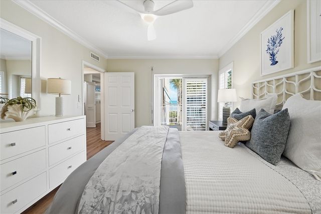 8814 S Sea Oaks Way 304, Vero Beach, FL 32963