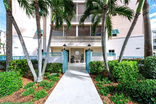 8814 S Sea Oaks Way 304, Vero Beach, FL 32963