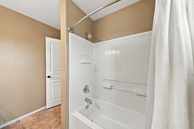 6330 W BIG OAK Street, Phoenix, AZ 85083