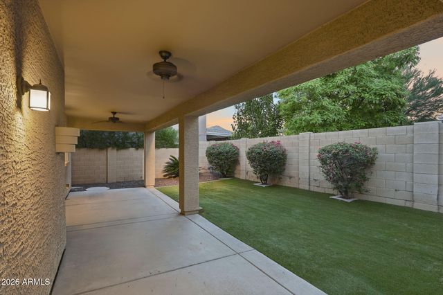 6330 W BIG OAK Street, Phoenix, AZ 85083