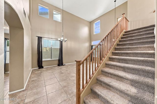 6330 W BIG OAK Street, Phoenix, AZ 85083