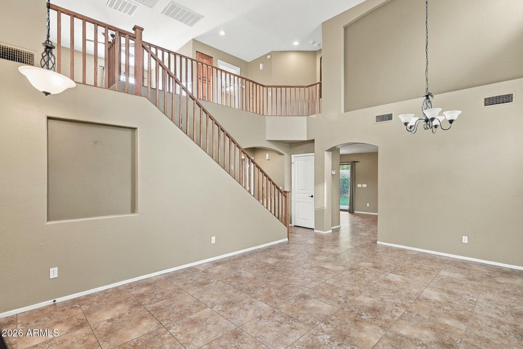6330 W BIG OAK Street, Phoenix, AZ 85083 — photo 4