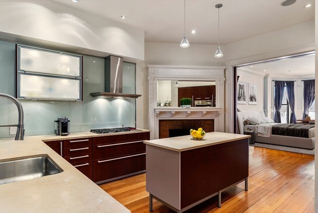 37 Bay State 3, Boston, MA 02215
