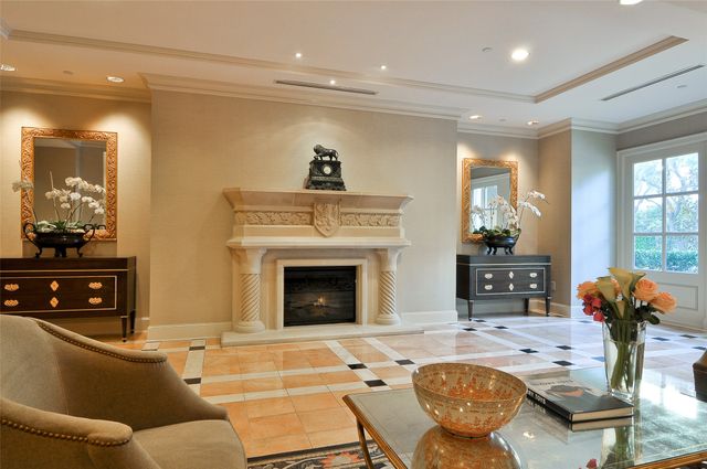 4242 Lomo Alto Drive N71, Highland Park, TX 75219