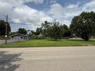 2112 Lockwood Drive, Houston, TX 77020