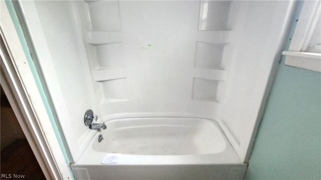 7731 Southland Drive, Mentor On The Lake, OH 44060