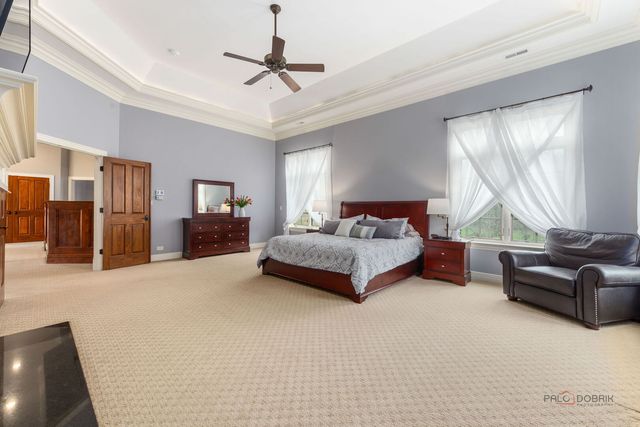 37W209 Deer Pond Court, St. Charles, IL 60175