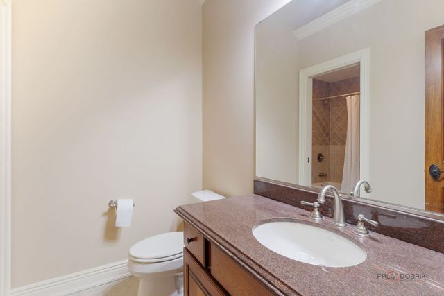 37W209 Deer Pond Court, St. Charles, IL 60175