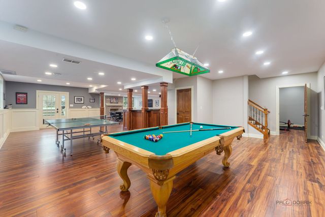 37W209 Deer Pond Court, St. Charles, IL 60175