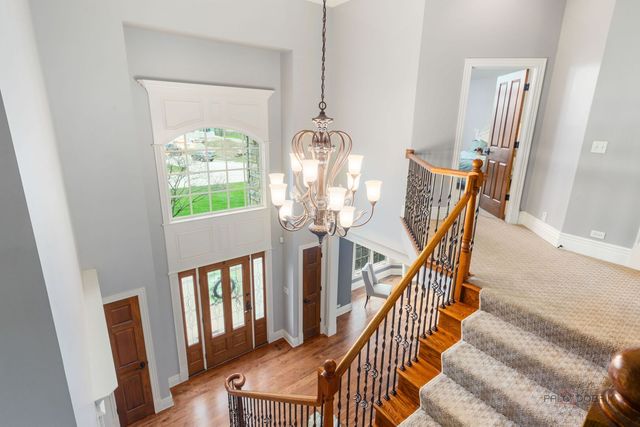 37W209 Deer Pond Court, St. Charles, IL 60175