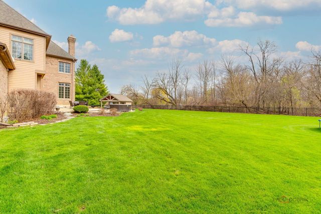 37W209 Deer Pond Court, St. Charles, IL 60175