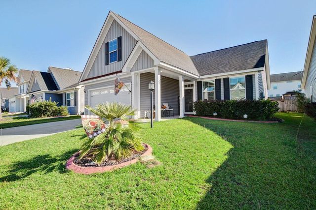 141 Ancestry Lane, Moncks Corner, SC 29461