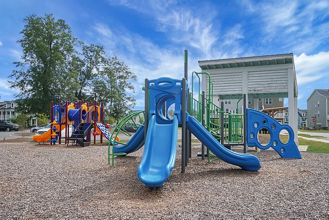 141 Ancestry Lane, Moncks Corner, SC 29461