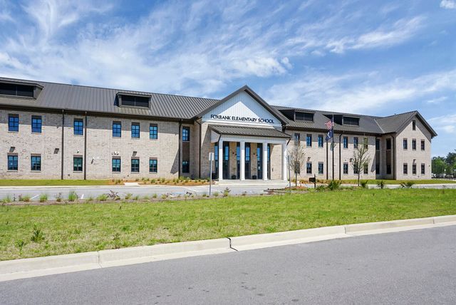 141 Ancestry Lane, Moncks Corner, SC 29461