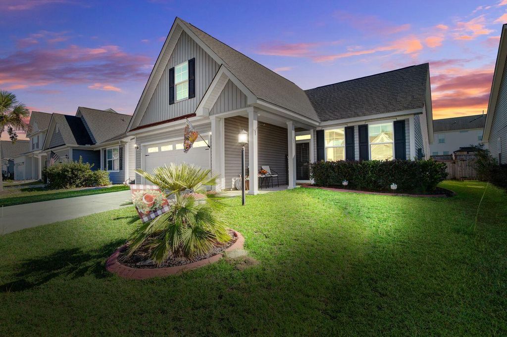 141 Ancestry Lane, Moncks Corner, SC 29461