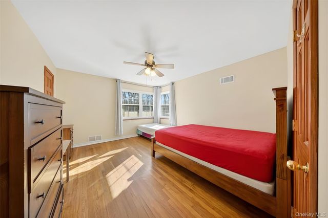 69-20 199th Street, Fresh Meadows, NY 11365