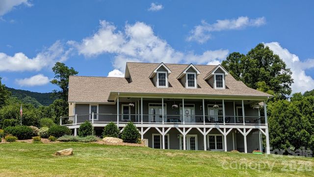 96 Buckeye Branch Drive, Clyde, NC 28721