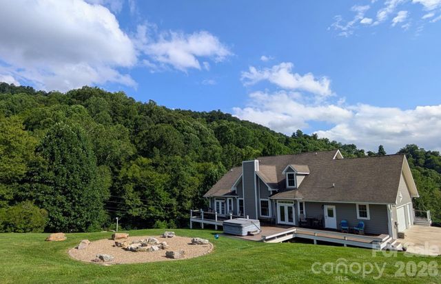 96 Buckeye Branch Drive, Clyde, NC 28721