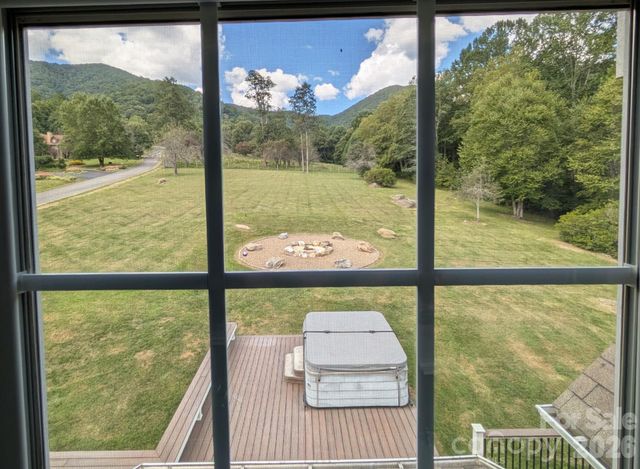 96 Buckeye Branch Drive, Clyde, NC 28721