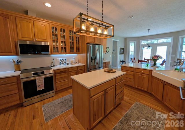 96 Buckeye Branch Drive, Clyde, NC 28721