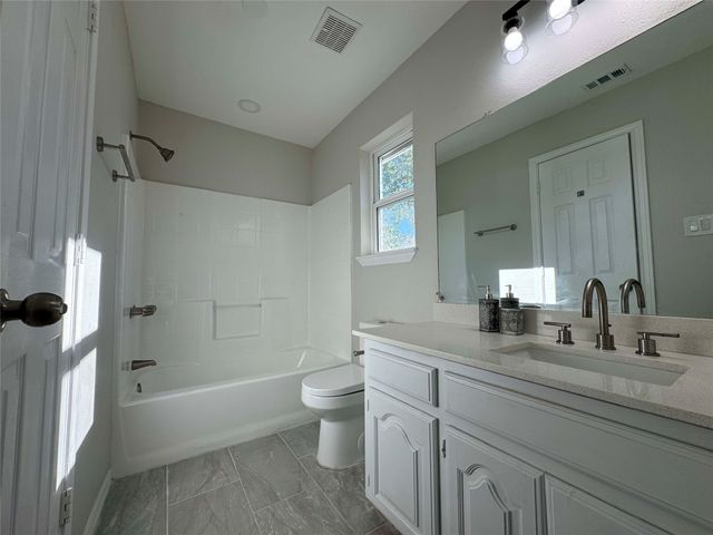 9876 Kathy Lynn Place, Quinlan, TX 75474