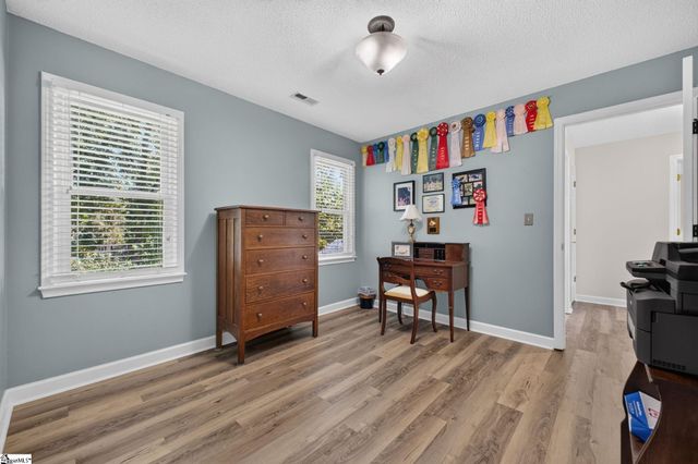 18 Middlecreek Way, Greenville, SC 29607