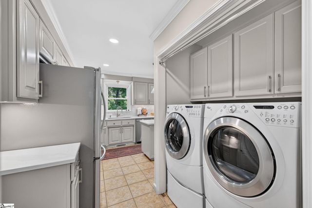 18 Middlecreek Way, Greenville, SC 29607