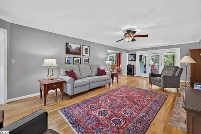 18 Middlecreek Way, Greenville, SC 29607